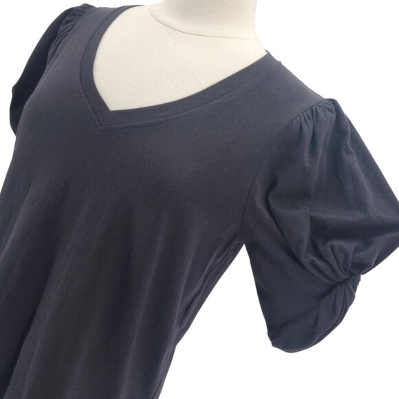 Elegant Black V-Neck Women's Top - Picture 3 of 9